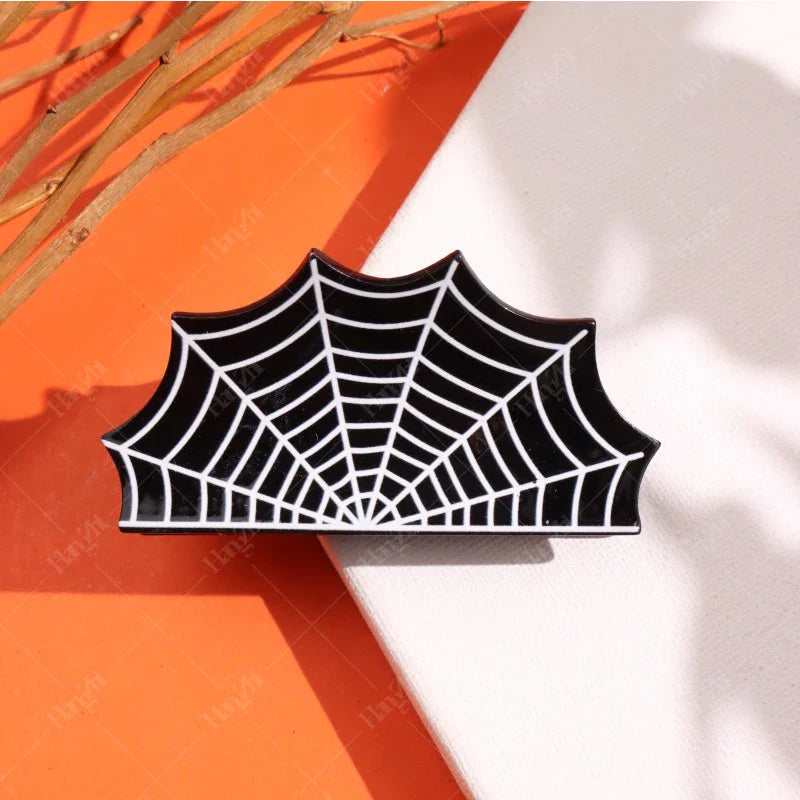 Lianfudai Dark Dragonfly Bat Spider Web Hair Clips Horror Exaggerates Halloween Hair Accessories for Women Kid New Funny Hairpin