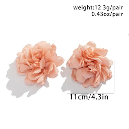 Lianfudai Exaggerated Big Flower Stud Earrings For Women Fluffy Fabric Petal Earring Romantic Party Wedding Earrings Trend 2024 Jewelry