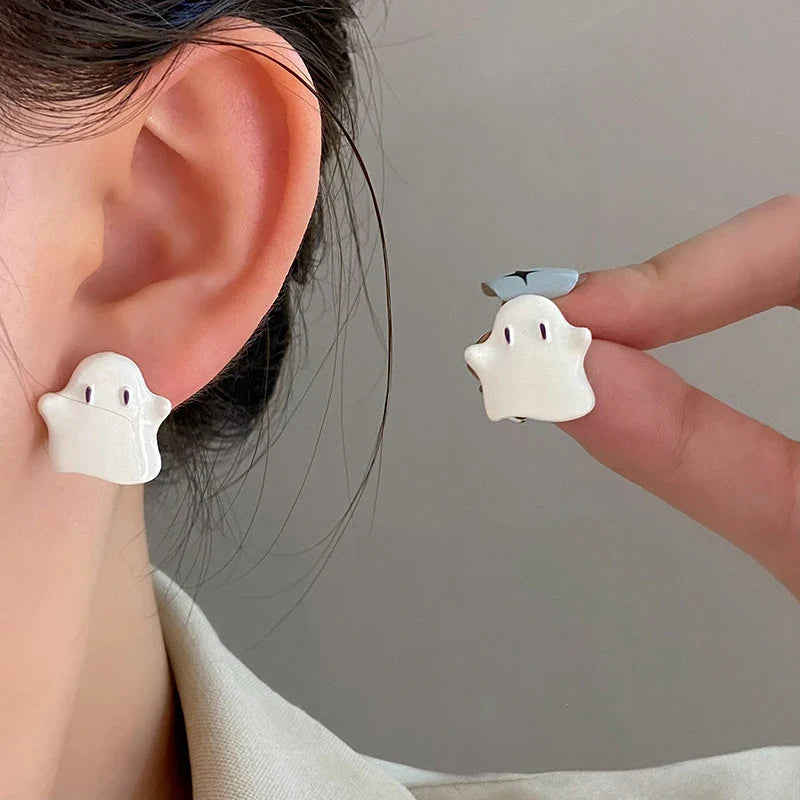 sengpan Cartoon Cute Ghost Shark Stud Earrings for Women Girls Creative Design Ear Biting Animal Funny Earings Piercing Fashion Jewelry