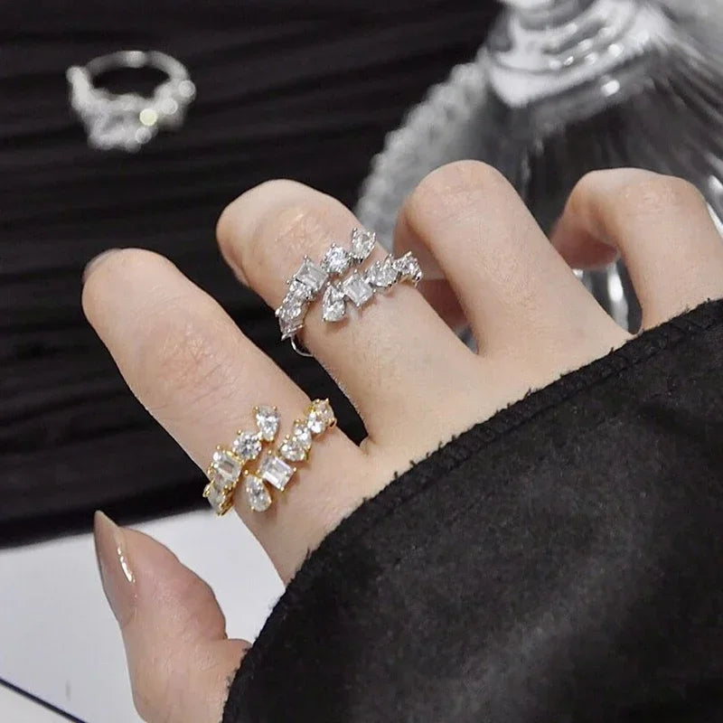 sengpan New Fashion 3 Layers Irregular AAA Cubic Zirconia Couple Wedding Open Adjust Rings for Women Party Silver Color Jewelry