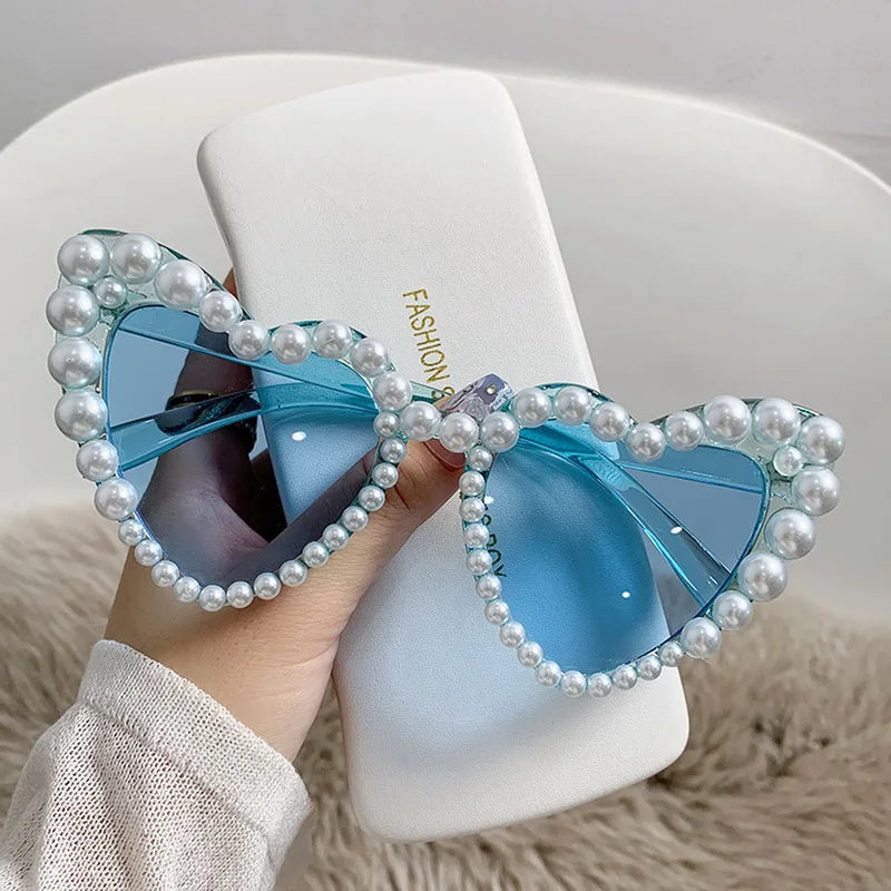 sengpan Fashion Retro Heart-Shaped Imitation Pearl Frame Sunglasses UV400 Women Cat Eye  Eyewear Trendy Beach Party  Sun Glasses