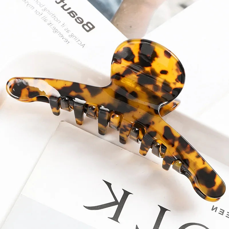 Lianfudai New Acetate Hair Claws Crab Clamps Charm Claw Clips Women Girls Leopard Hair Clips Retro Cross Hairdress Hair Styling Tool