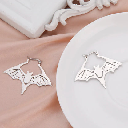 sengpan Stainless Steel Punk Grunge Bat Earrings Cool Halloween Wing Bats Stud Earrings For Women Girls Jewelry Accessories