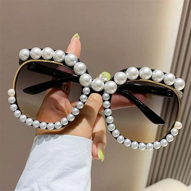 sengpan Fashion Retro Heart-Shaped Imitation Pearl Frame Sunglasses UV400 Women Cat Eye  Eyewear Trendy Beach Party  Sun Glasses