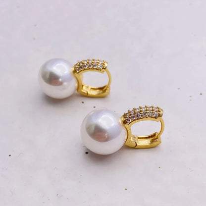 Lianfudai New Cute Pearl Studs Hoop Earrings for Women Gold Color Eardrop Minimalist Tiny Huggies Hoops Wedding Fashion Jewelry