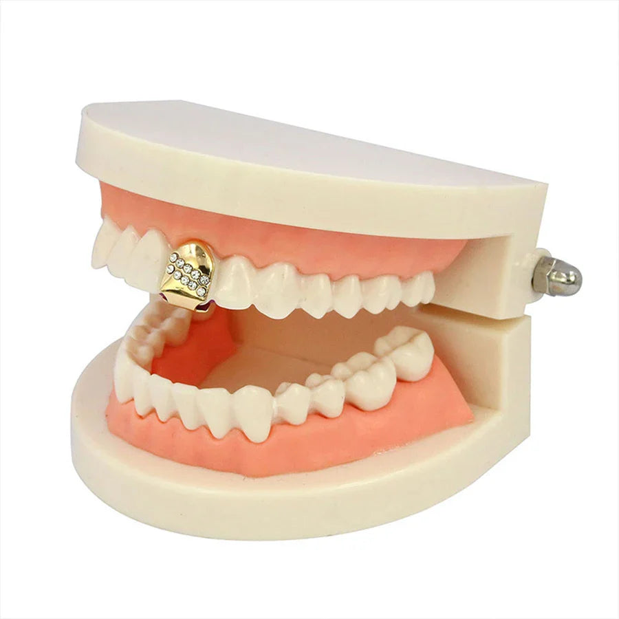 sengpan HipHop Teeth Grillz Caps Top Bottom Set Dental Grill Mouth Punk Vampire Halloween Cosplay Party Tooth Rapper Funny Jewelry Gifts