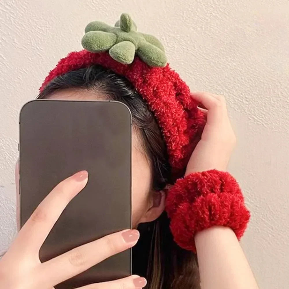 sengpan Red Fleece Hairbands Cute Strawberry Leaves Hair Hoops Wrist Strap Girls Lovely Headbands Christmas Ornament Hair Accessories