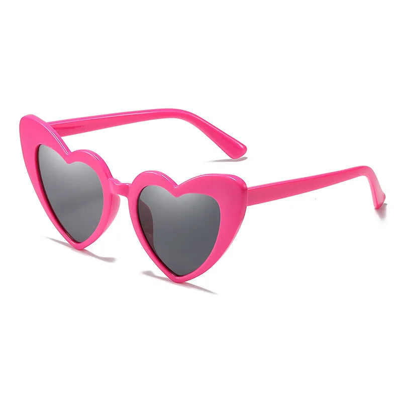 Lianfudai New Large heart Sunglasses Women Vintage Brand Designer Sun Glasses Shades Female UV400 hot sale Funny versatile sunglasses