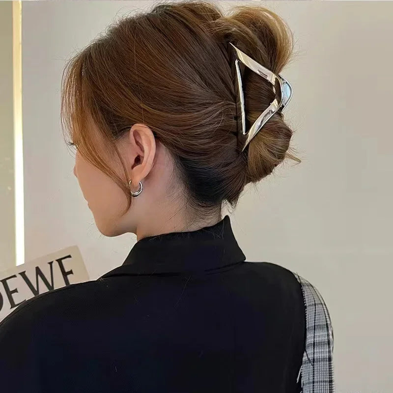 sengpan New Punk Geometric Metal Gold Silver Simple Hair Clip Claw for Women Trendy Large Crab Catches Clamp Korea Headwear Accessories