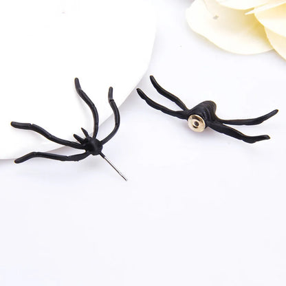 sengpan Punk Street Handsome Personality Alternative Black Spider Earstuds Exaggerate Halloween Funny Earstuds Bar Party Accessories