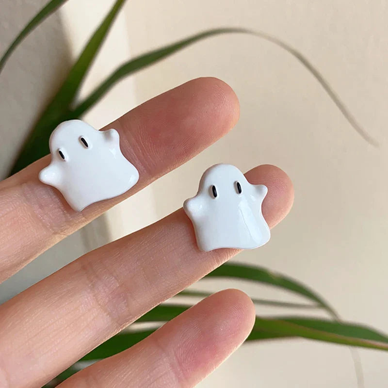 sengpan Cartoon Cute Ghost Shark Stud Earrings for Women Girls Creative Design Ear Biting Animal Funny Earings Piercing Fashion Jewelry