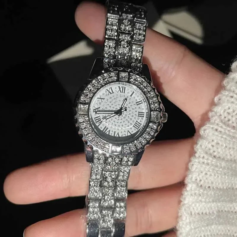 Lianfudai Top NEW Luxury Full Diamond Watch for Women Elegant Brand Quartz Steel Watches Ladies Zircon Crystal Fashion Wristwatch Clock