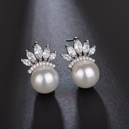 sengpan Fashion Imitation Pearl Wedding  Jewelry Elegant Zircnia Crystals Stud Earrings For Women Patry Dress Accessories CE1858