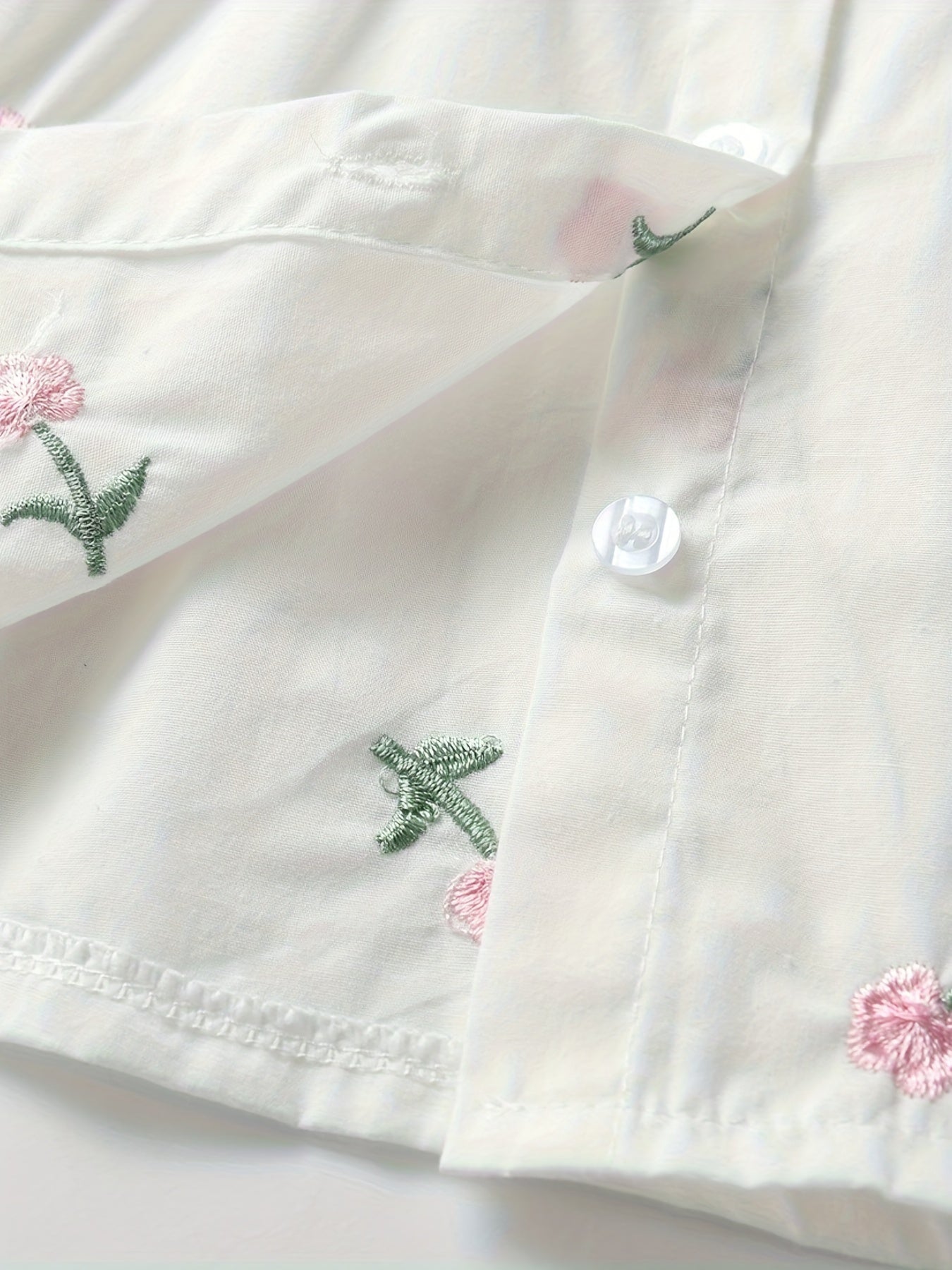 Cotton Girls Ditsy Floral Short Sleeve Blouse Shirt - Embroidered Lapel Collar, Regular Fit, Non-Stretch Fabric, Cute Doll Collar Design, Perfect for Summer Casual Wear