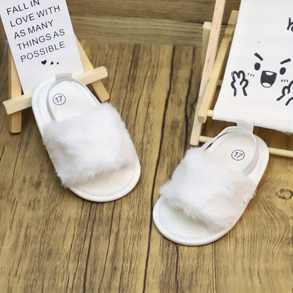 Baby Learning Shoes, Cute Pure White And Black Plush Slippers for Home Use, Lightweight And Non-Slip, Suitable for Daily Wear And Party Wear, Four Seasons