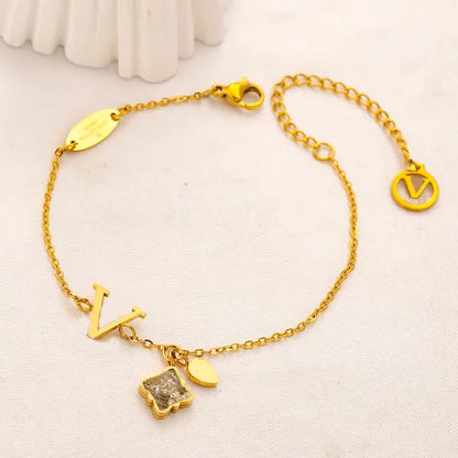 New Fashionable Classic Bracelets Women Bangle 18K Gold Plated Stainless steel Crystal Flower Beads Lovers Gift Wristband Cuff Chain Designer Jewelry