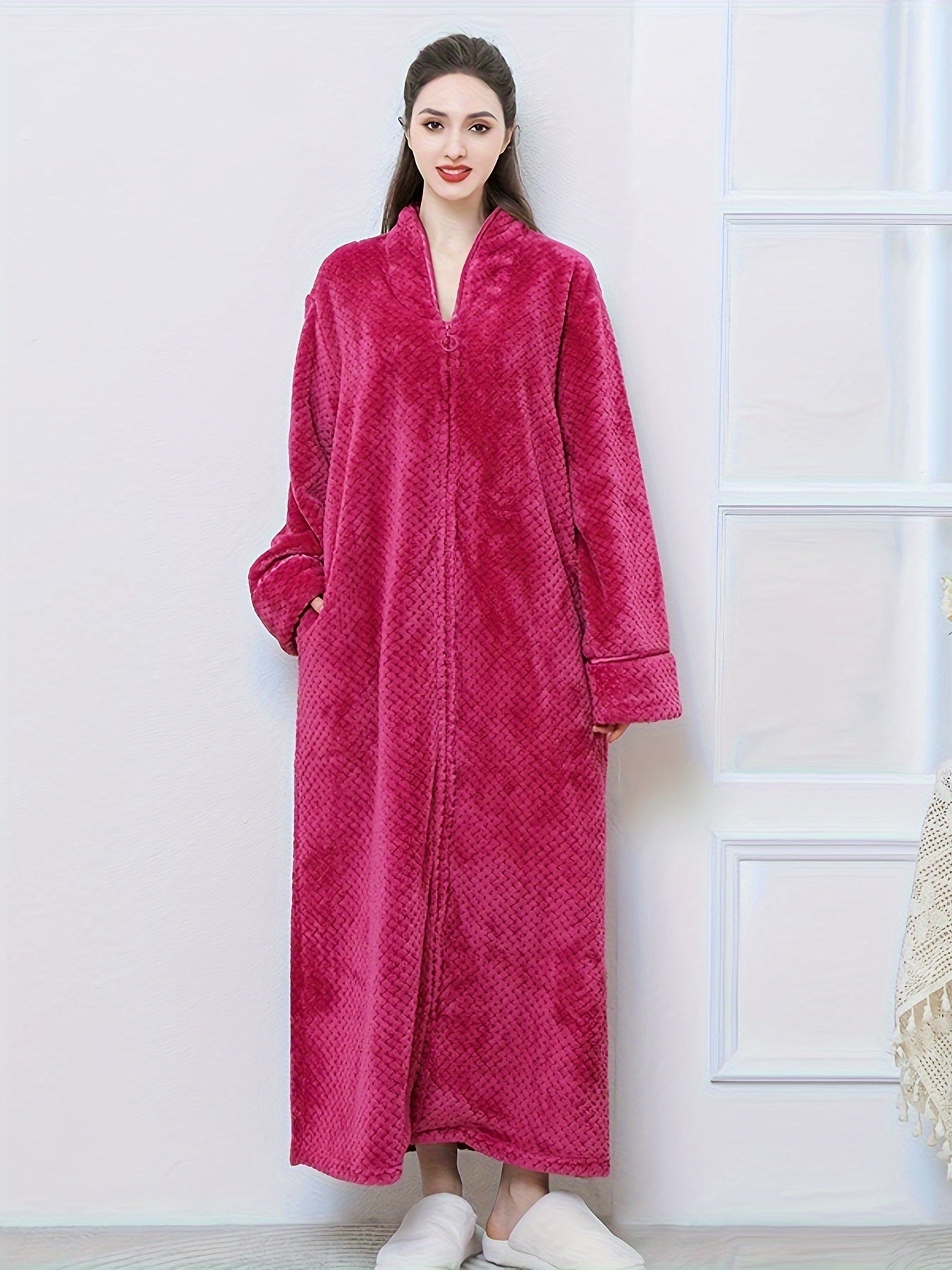 Cozy Longline Flannel Night Robe - Women's Sleepwear, Soft Thickened Casual Long Sleeve Zipper V Neck Sleep Robe for Cold Winter Nights, Plush Comfortable Loungewear for Relaxation