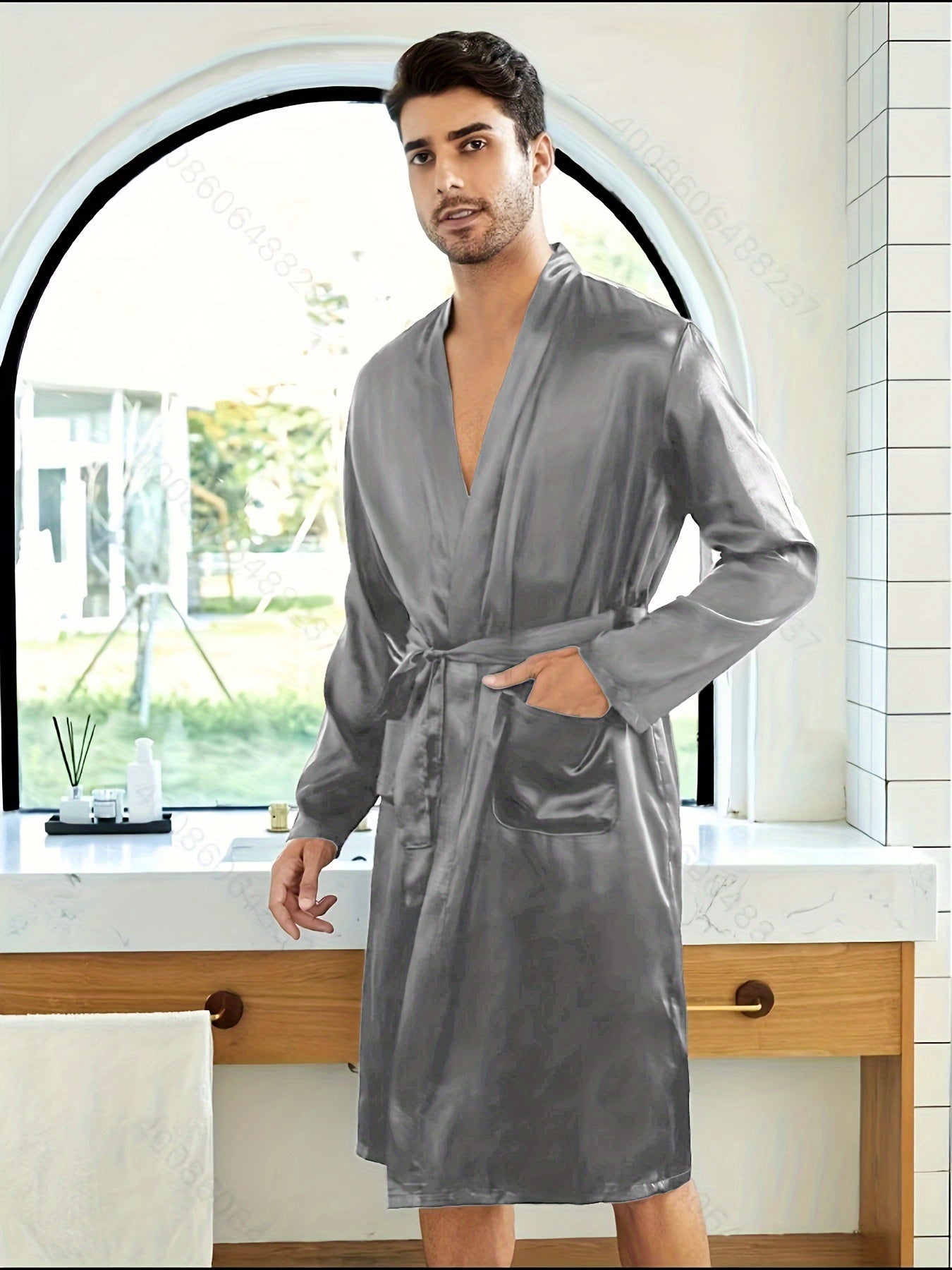 Stylish & Durable Men's Casual Winter Robe: V-Neck, Pockets, Belt - Solid Color, Warm Comfort