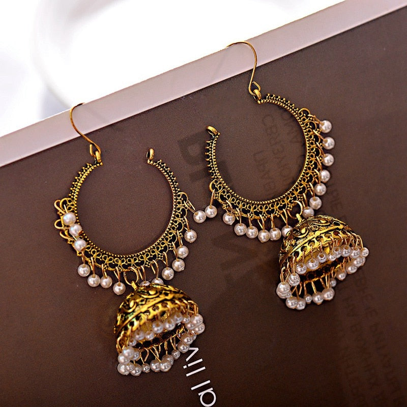 sengpan Christmas gifts ideas  Women's Ethnic Retro Round Indian Jhumka Earrings Classic Vintage White Beads Tassel Earrings Wedding Jewelry Bijoux