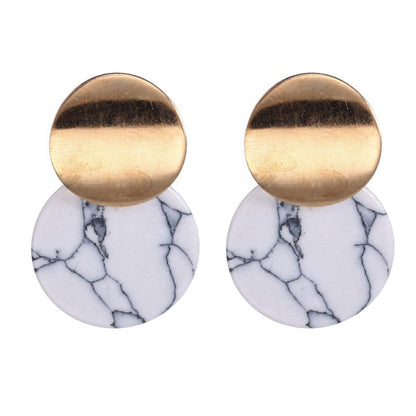 sengpan Korean Statement Black Acrylic Drop Earrings for Women Fashion Jewelry Vintage Geometric Gold Asymmetric Earring