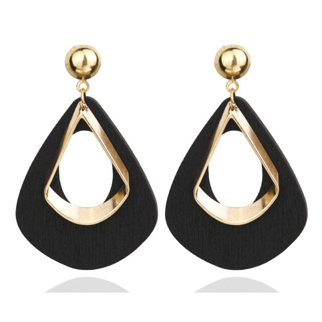 sengpan Korean Statement Black Acrylic Drop Earrings for Women Fashion Jewelry Vintage Geometric Gold Asymmetric Earring