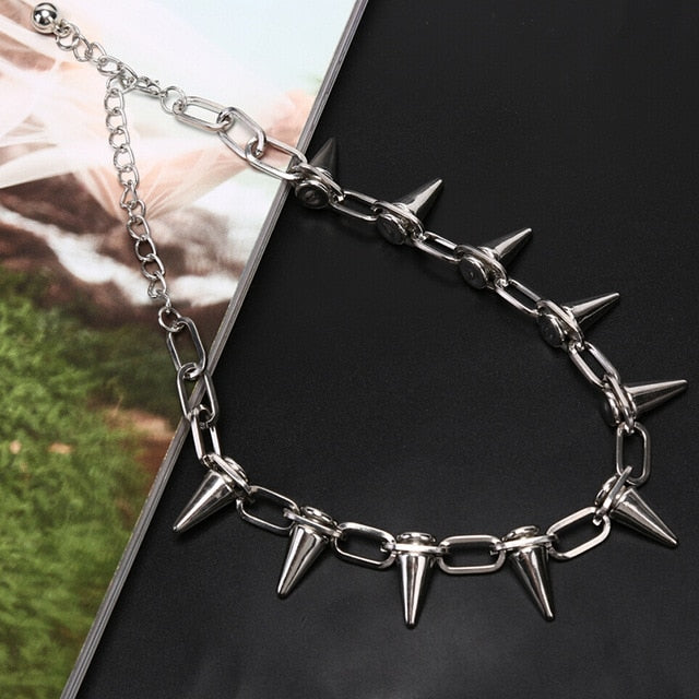 sengpan New Rivets Chokers Punk Goth Handmade CCB Material Choker Necklace  Spike Rivet Necklace Rock Gothic Chokers