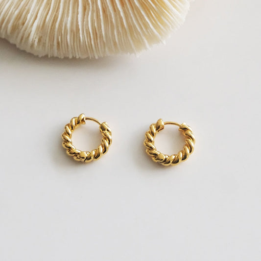 sengpan Christmas gifts ideas 17mm Gold Tiny Twisted Hoop Earrings Minimalist  Dainty Chic Huggie Earrings Hoops Gifts  Brass Earrings for Woman