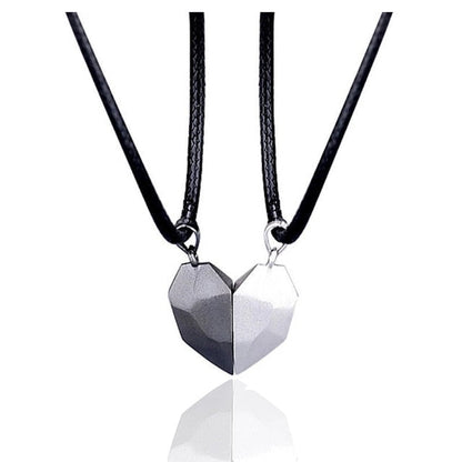 sengpan christmas wishlist gifts hot sale new 2Pcs Magnetic Couple Necklace Lovers Heart Pendant Distance Faceted Charm Necklace Women Valentine's Day Gift