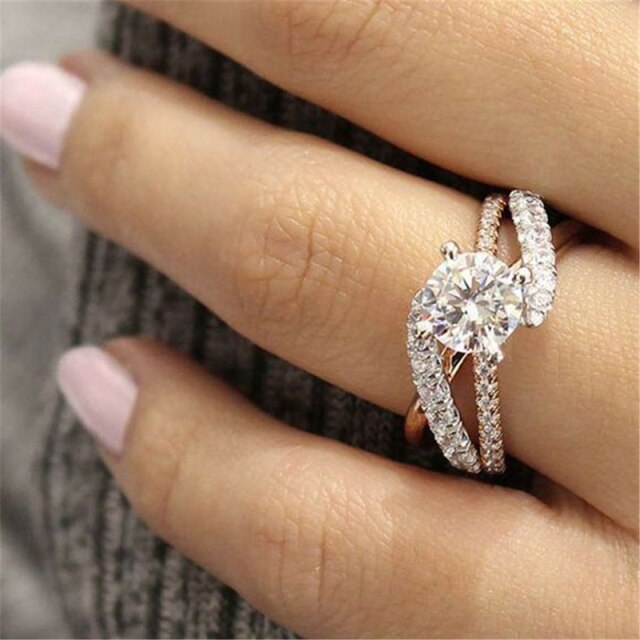 sengpan Christmas gifts ideas Trendy Crystal Zircon Engagement Claws Design Rings For Women Female Wedding Jewelry Accessories Gift Fashion Women Rings