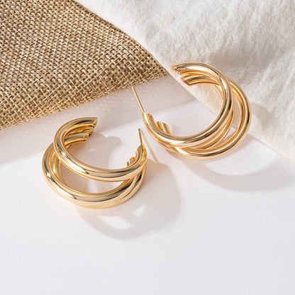 sengpan New Bohemian Gold Color Earrings Fashion Gold Big Hoop Twisted Earrings For Women Punk Hoop Earrings Jewelry Trend