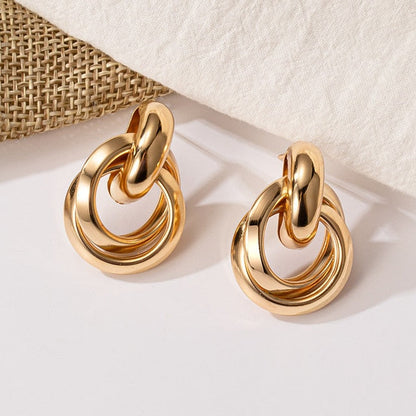 sengpan New Bohemian Gold Color Earrings Fashion Gold Big Hoop Twisted Earrings For Women Punk Hoop Earrings Jewelry Trend