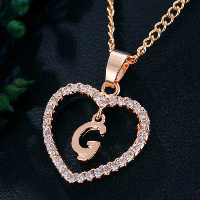 sengpan Womens Jewelry Name Initials Heart Pendant Necklace 26 Letters Zircon Love Necklaces Girls Gifts the First Letter Accessories