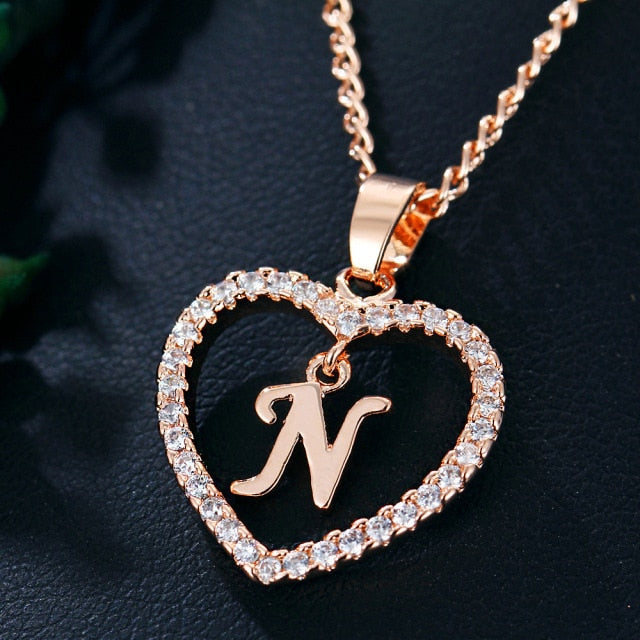 sengpan Womens Jewelry Name Initials Heart Pendant Necklace 26 Letters Zircon Love Necklaces Girls Gifts the First Letter Accessories