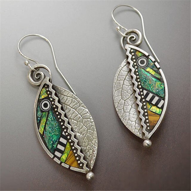 sengpan Christmas gifts for her hot sale new Vintage Indian Tribal Green Resin Dangle Earrings Bohemian Big Long Hollow Drop Earrings For Women Hippie Brincos Jewelry