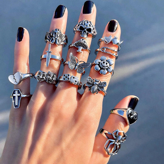 sengpan  gifts for women Vintage Gothic Skull Flower Angel Rings for Women Hip Hop Silver Color Butterfly Heart Finger Ring Fashion Streatwear Jewelry