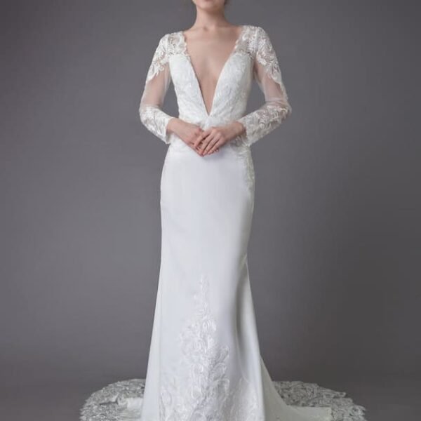 Beach Wedding Dresses Ivory Lace V Neck Long Sleeve Mermaid Bridal Gown With Train Exclusive