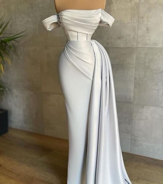 Beautiful White Pleated Bateau Sleeveless Prom Dress