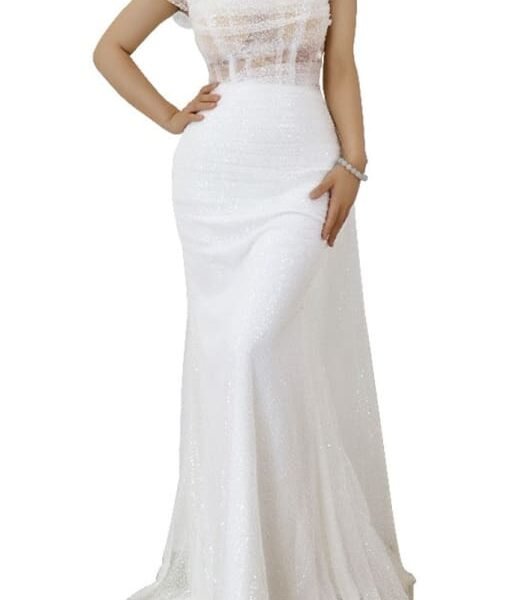 Elegant Long White Spaghetti-Strap Sleeveless Tulle Prom Dress