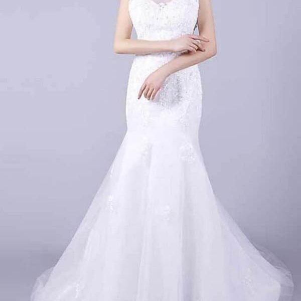 Mermaid  Trumpet Wedding Dresses Jewel Neck Floor Length Lace Sleeveless Casual Plus Size