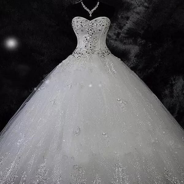 Modest Sweetheart Beaded Ball Gown Wedding Dresses