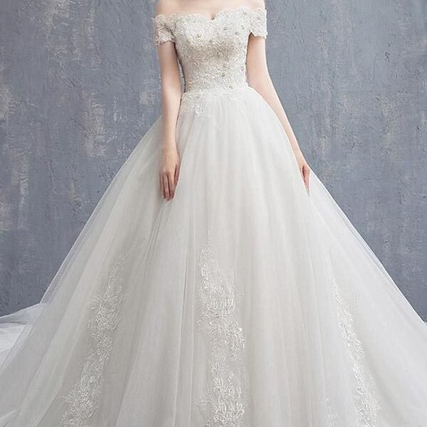 Off-the-Shoulder Lace Applique Ball Gown Wedding Dresses