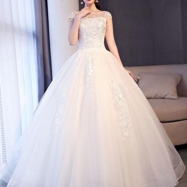 Princess Wedding Dresses Lace Beaded Ball Gowns Sleeveless Floor Length Bridal Dress