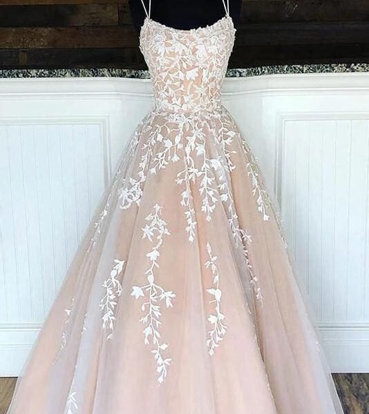 Puffy Spaghetti Straps Floor Length Prom with Appliques Long Evening Dress