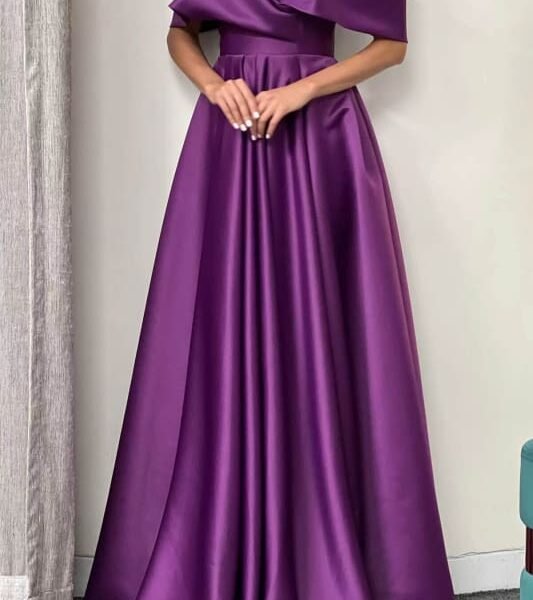 Purple Off-the-Shoulder A-Line Prom Dress with Pockets