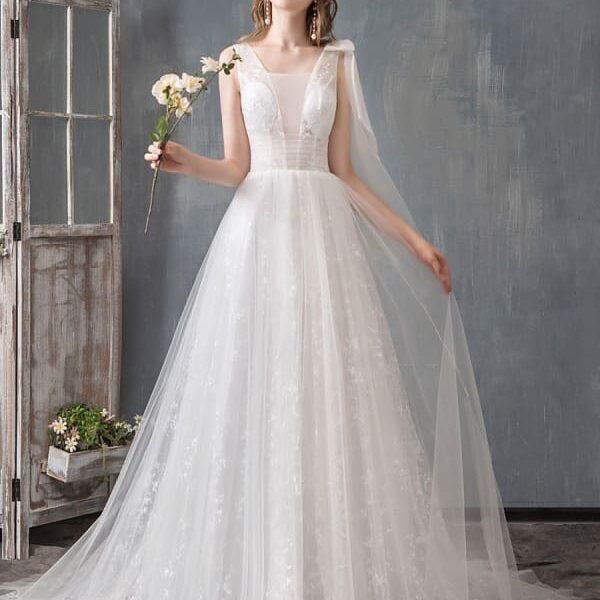 Summer Wedding Dresses Boho Beach A Line Lace Applique Tulle Bridal Gown With Train