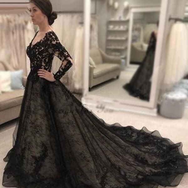 V-Neck Long Sleeves Bride Dresses Lace Black Wedding Dresses