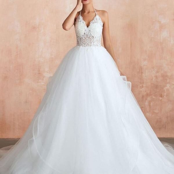Halter Sleeveless Floor Length Lace Tulle Bridal Gowns With Train