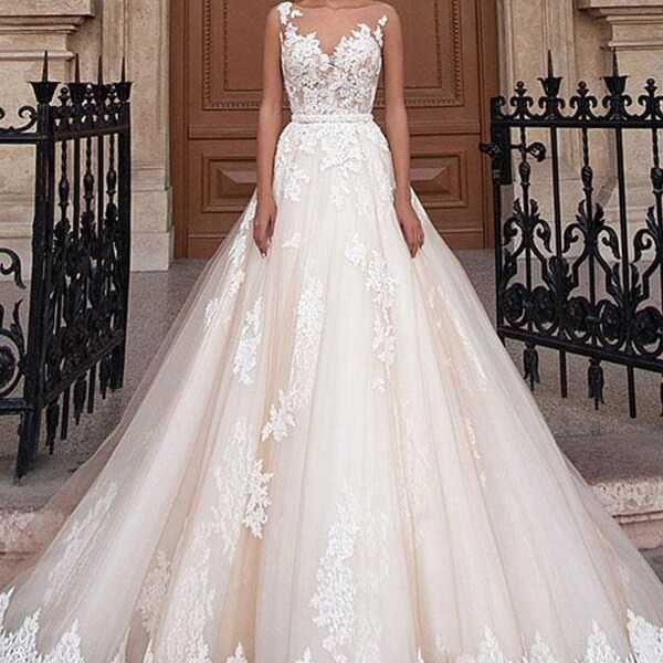 Sleeveless A Line Wedding Dresses Lace Floral Applique Bridal Gowns With Train