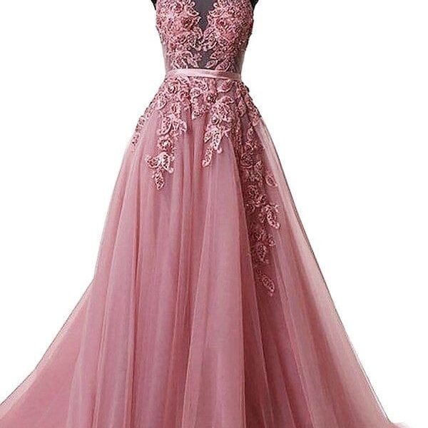A-Line/Princess Halter Sleeveless Sweep/Brush Train Applique Tulle Dresses