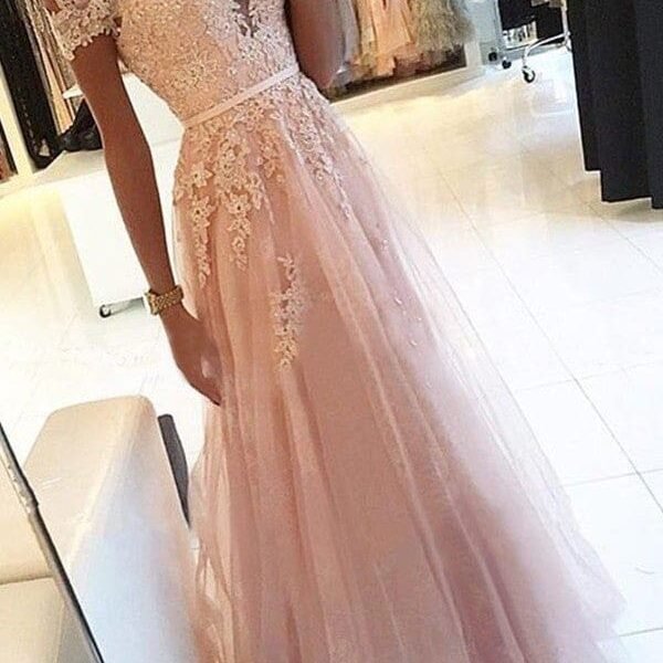Off-the-Shoulder Tulle Lace Applique A-Line/Princess Dresses